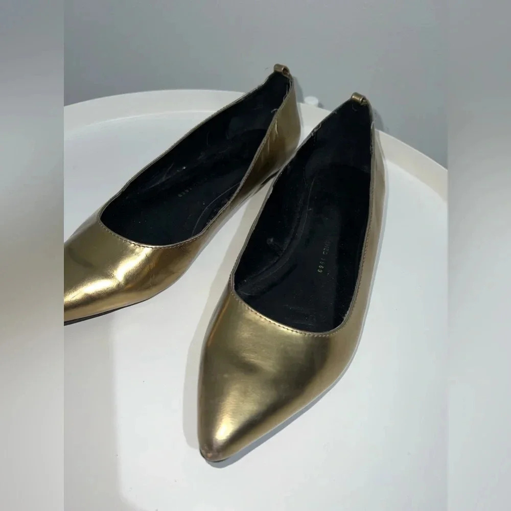 Gap Women’s shoes Size7